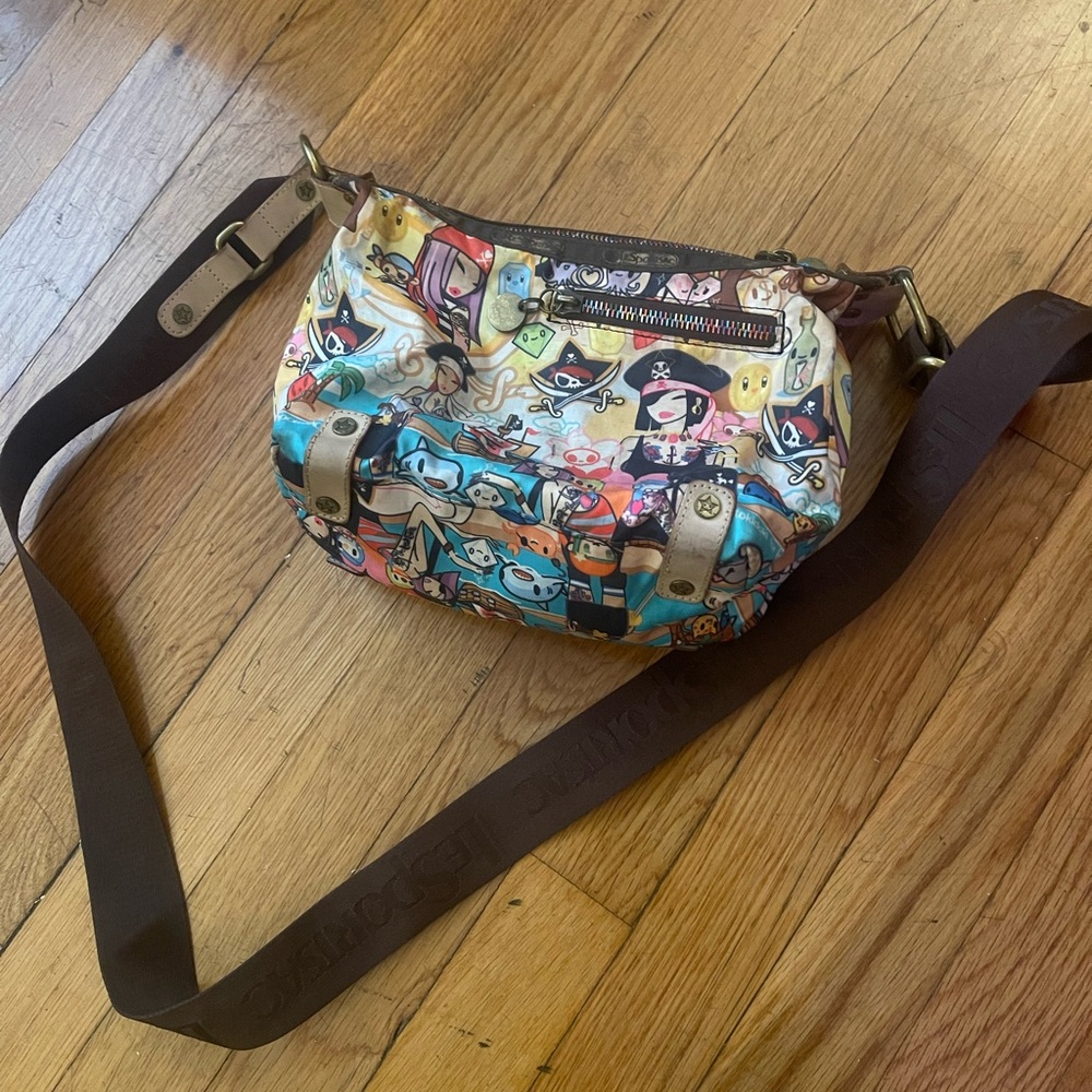 Vintage LeSportSac/TokiDoki limited edition crossbody bag